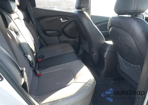 2013 Hyundai Tucson Gls z USA, uszkodzony, nr VIN KM8JUCAC1DU685834